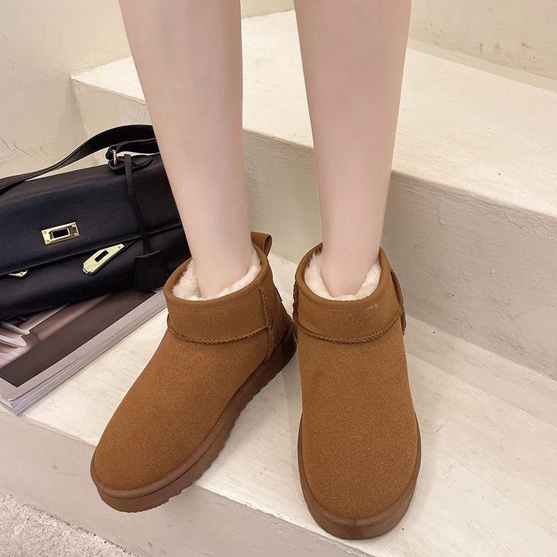 

Зимние ботинки с мехом, женская обувь на низком каблуке, австралийские ботинки с круглым носком на плоской подошве, женские плюшевые резино...