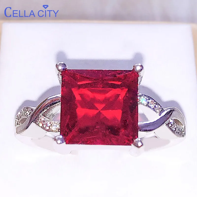 Женское кольцо из серебра 925 пробы с крупным Рубином|Кольца| |