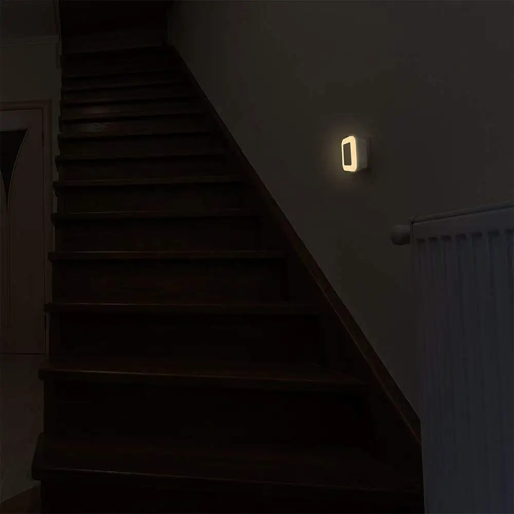 Светодиодный светильник Twi с датчиком Ночной теплая белая розетка