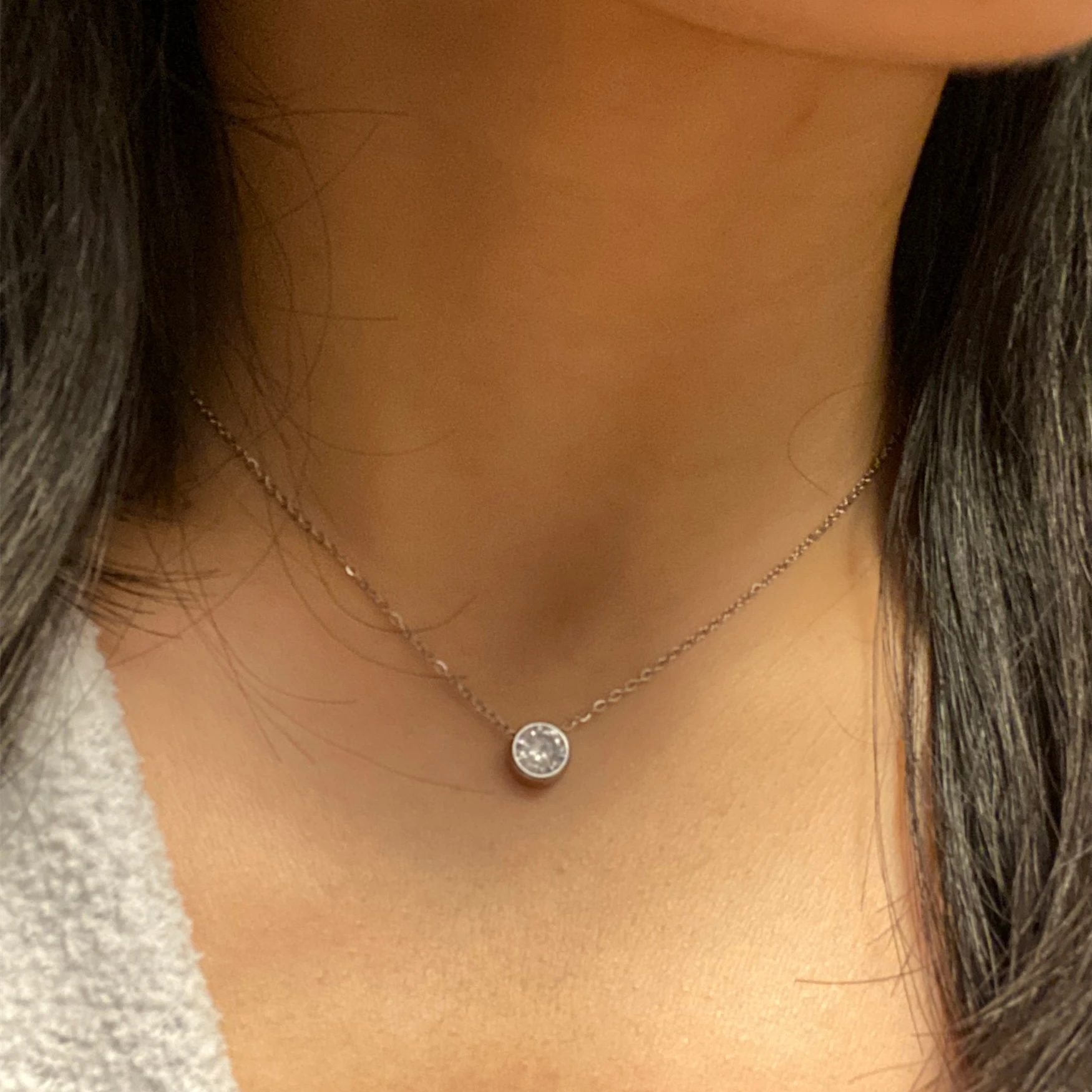 

Classic Stainless Steel Necklace for women Designer Jewelry Luxury Necklace Women Statement Necklace YX15520