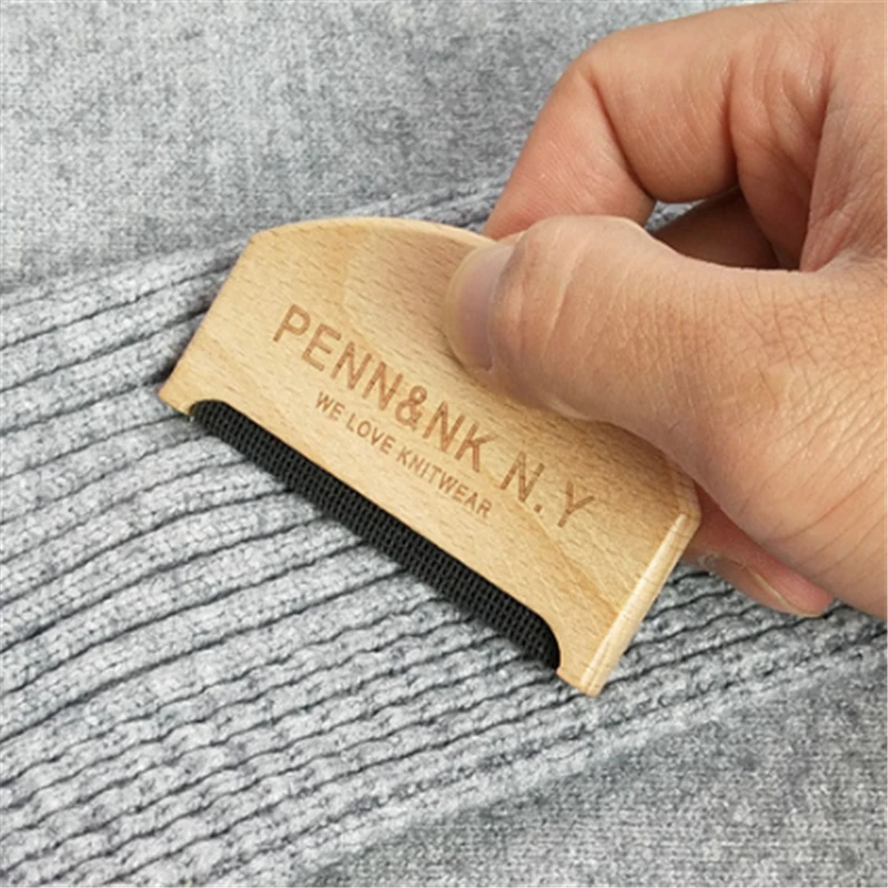 

Wooden Epilator Sweater Clothes Shaver Fabric Clothes Sweater Lint Removers Manual Portable Wooden Lint Trimmer Comb Shaver Tool