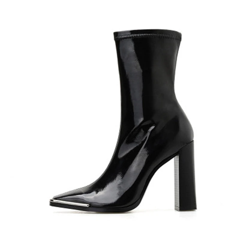 Ботильоны женские замшевые с квадратным носком на молнии сбоку высоком каблуке |