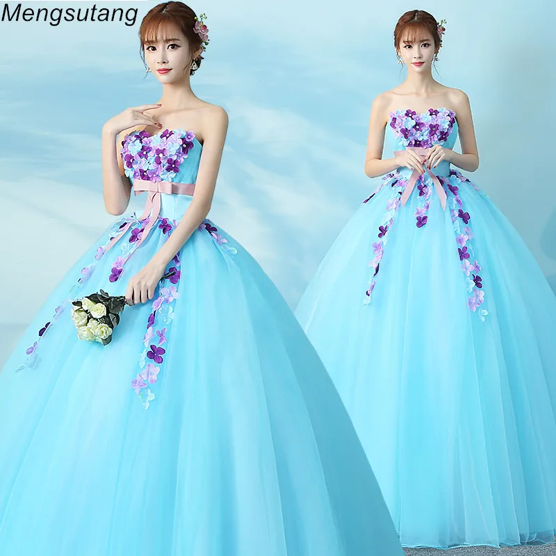 Женское вечернее платье без бретелек длинное небесно голубого цвета с кружевной