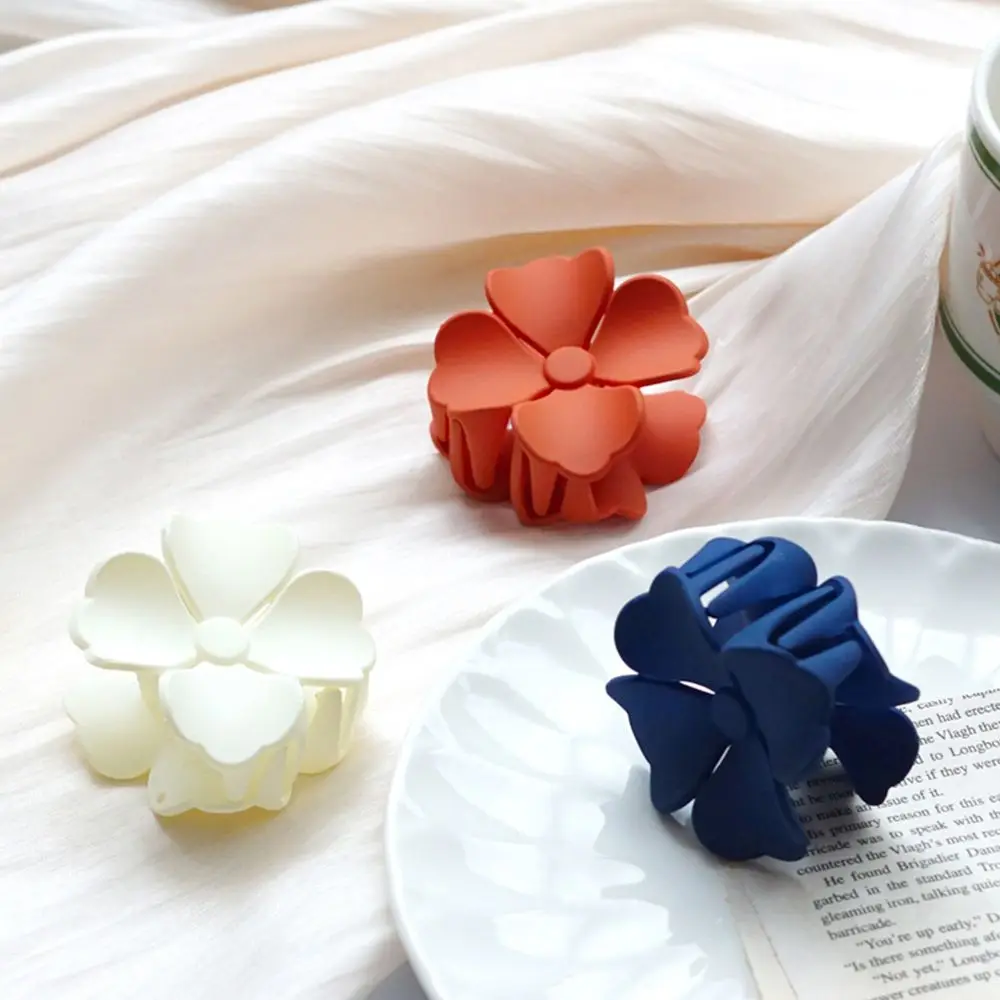 

Cute Girls Floral Sweet Candy Color Women Hair Accessories Korean Style Hairpin Morandi Shark Grip Clip Hair Claw