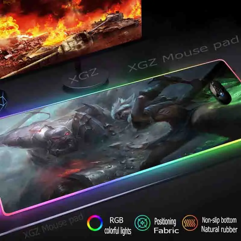 Большой игровой коврик для мыши Mairuigee RGB с застежкой по краю Аниме зеленый