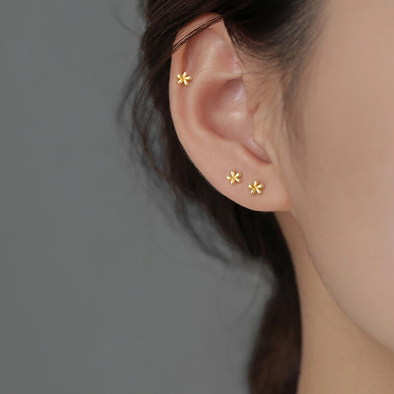 

Glossy flower earrings cute, simple and exquisite student earrings