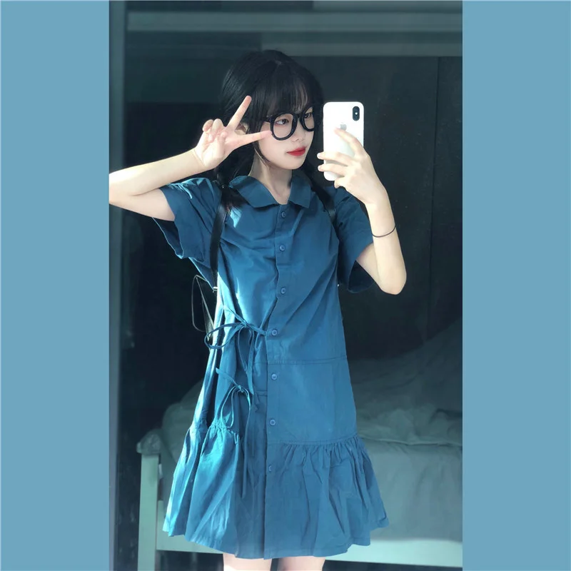 

Женское платье небольшого размера с юбкой в соленом стиле