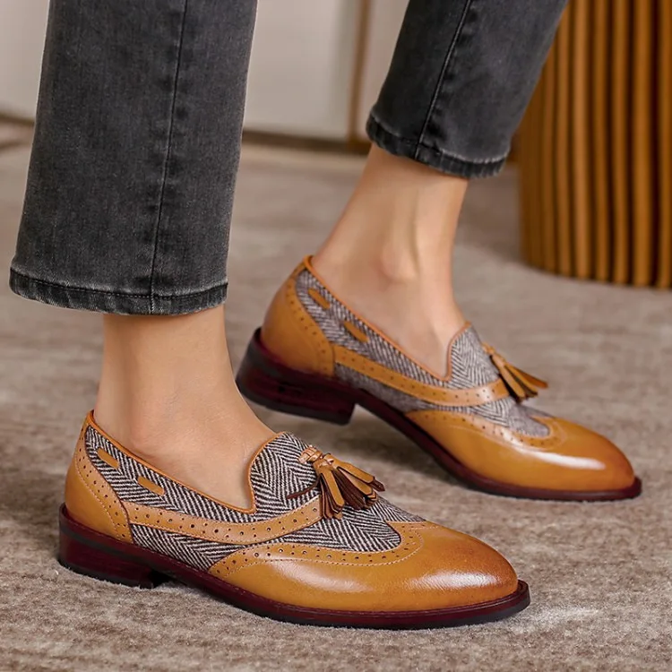 

Shallow Mouth Women Shoes Autumn Round Toe Fringe Casual Female Sneakers Mixed Colors Flats Low Heels Fall Tassel Dress Fabric