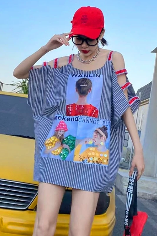 

2021 summer new trendy brand cartoon sequin printing scheming striped T-shirt women strapless bat sleeve loose top