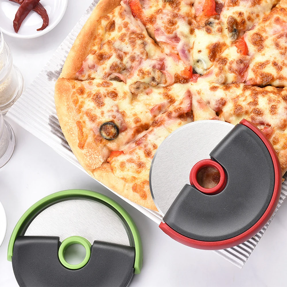 

Round Wheel Cutting Knife Pizza Slicer Cutter with Lid Roulette Roller Stainless Steel Pizza Cutter Wheel Baking Accessories