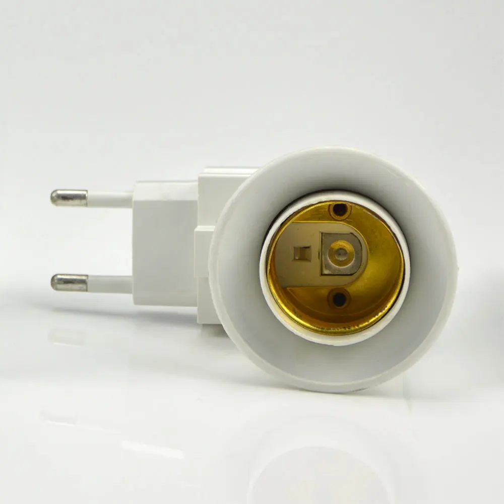 Цоколь для светодиодной лампы E27 переходник с вилкой Европейского/американского