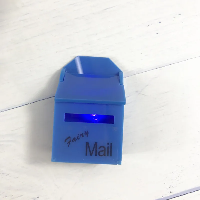 Blue Mail box LIGHT 1:12 миниатюрный деревянный цвет ручной работы DIY почтовая коробка отличный подарок для детей, прикидываемый игровой магический зуб ярмарка почтовая коробка WTH светодиодный светильник - Цвет: Blue Mail box LIGHT