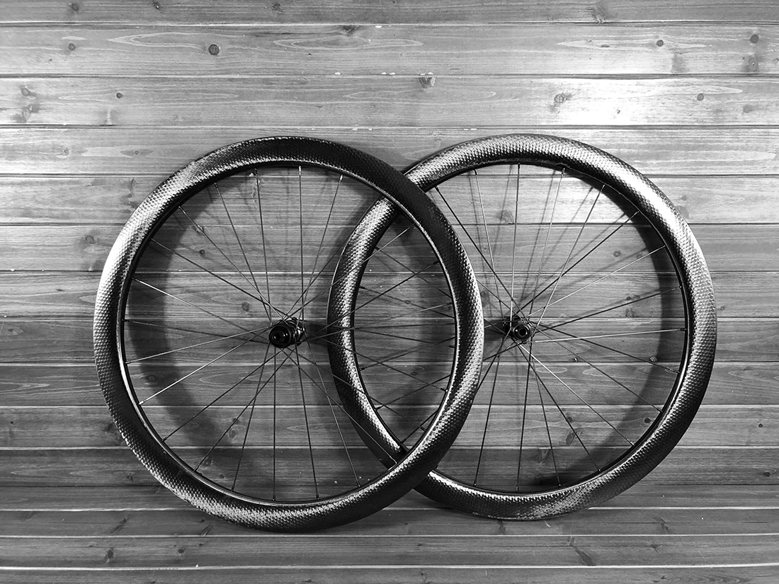 700c 45 мм диммируемая поверхность UD Углеродные дорожные Дисковые Тормозные колеса