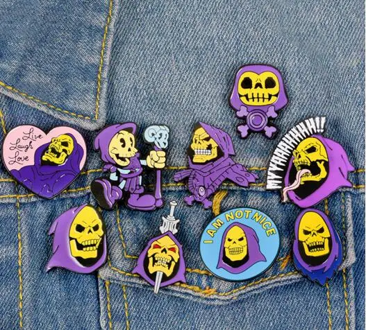 9 стилей Skeletor фиолетовый капюшон эмалированная булавка мастера Вселенной значок