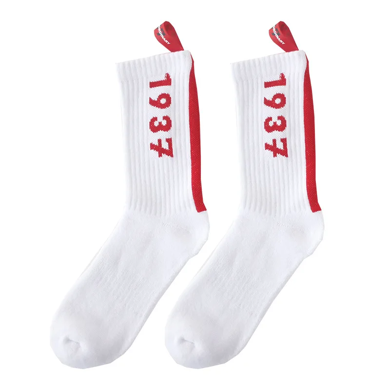 

Cotton Socks Fashion Number Letters Sports Running Fitness Long Socks Comfort Street Harajuku Skateboard Socks For Men And Women