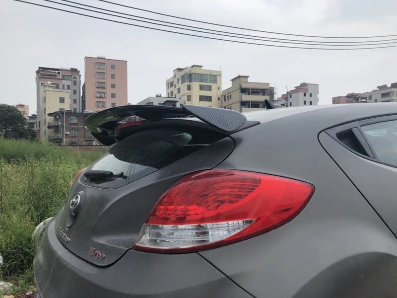 Использовать для Hyundai Veloster спойлер 2012 13 14 15 года глянцевое углеродное волокно/frp зад крыла крыши спортивные аксессуары