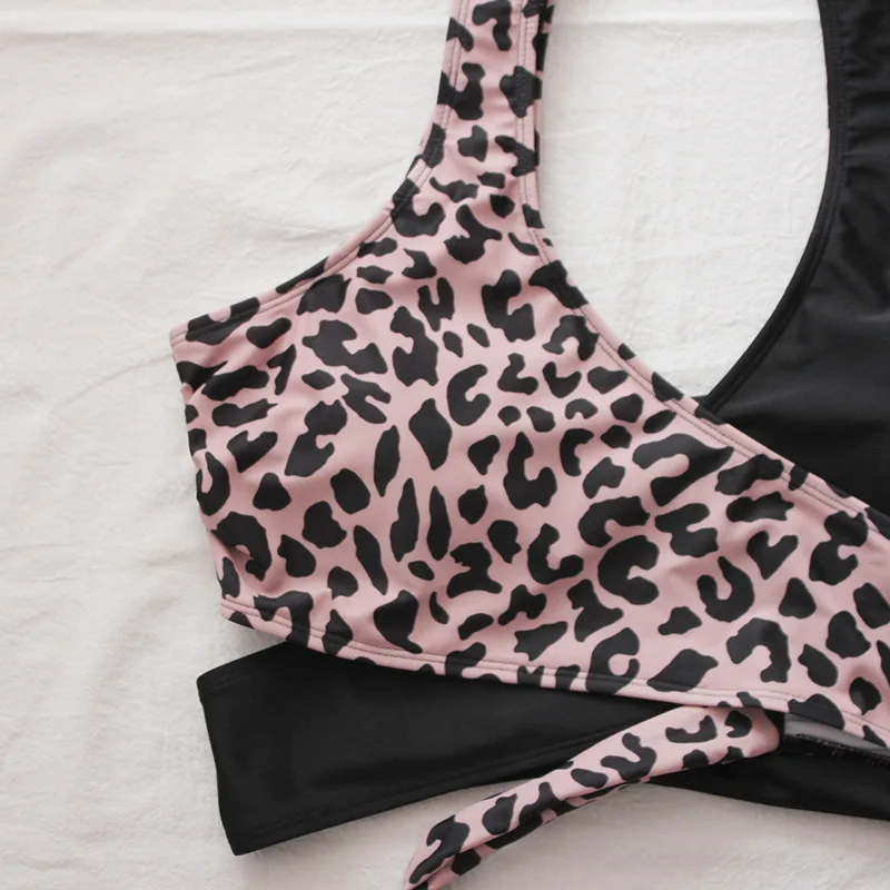 

Printed Split Women's Bikini Swimsuit Sexy Tight Backless High Elastic European and American Style Sunbathing Swimsuit 2021 New