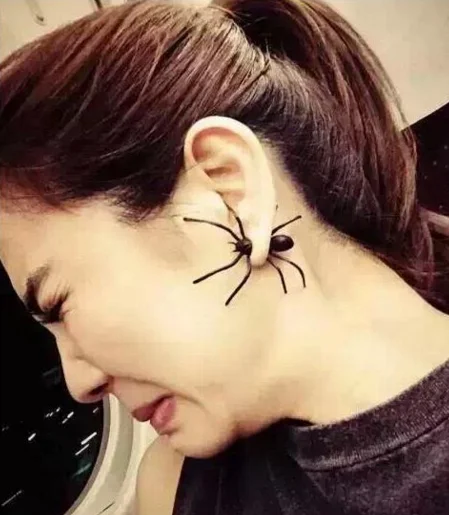 1 шт. украшение на Хэллоуин 3D страшный Черный Паук Серьги-гвоздики для вечеринки