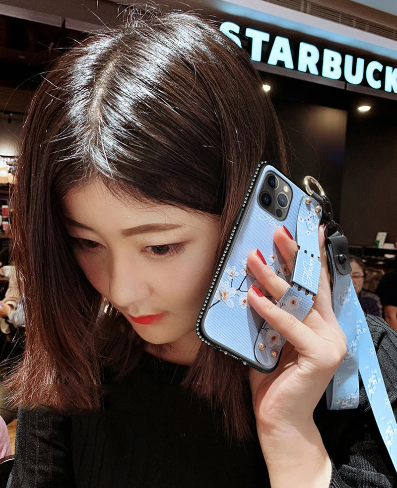 

Wristband Case For ViVo Y20S S1Pro Y11 Y19 Y5S Y9S Y11S Y20 Y20i Y30 Y50 X51 5G v17 Silicone Soft TPU Diamond Cover Caqa Couqa