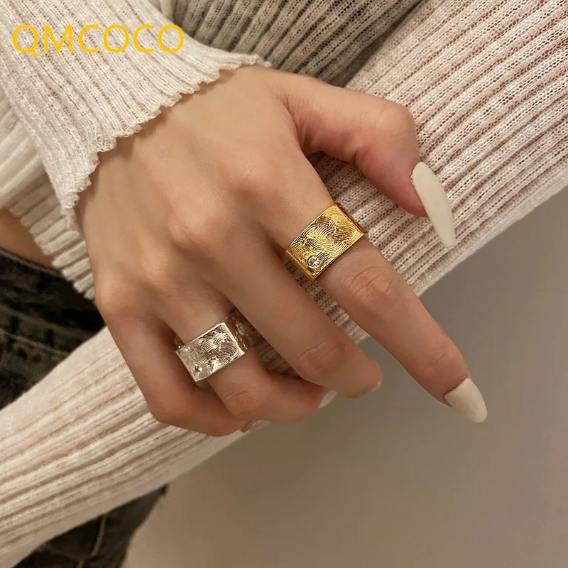 

QMCOCO 925 Серебряные геометрические перстни с неровной текстурой циркониевые кольца для женщин Простые индивидуальные широкие квадратные отк...