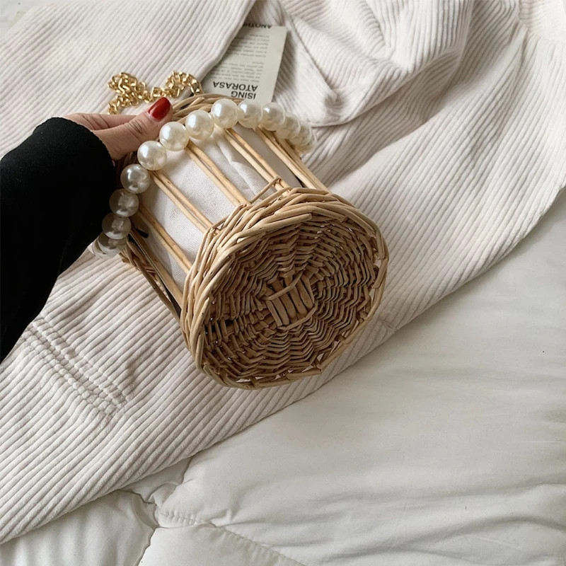 

Ladies Beading Chain Summer Small Straw Shoulder Bags for Women Rattan Weave Travel Beach Bucket Bags Crossbody Handbags