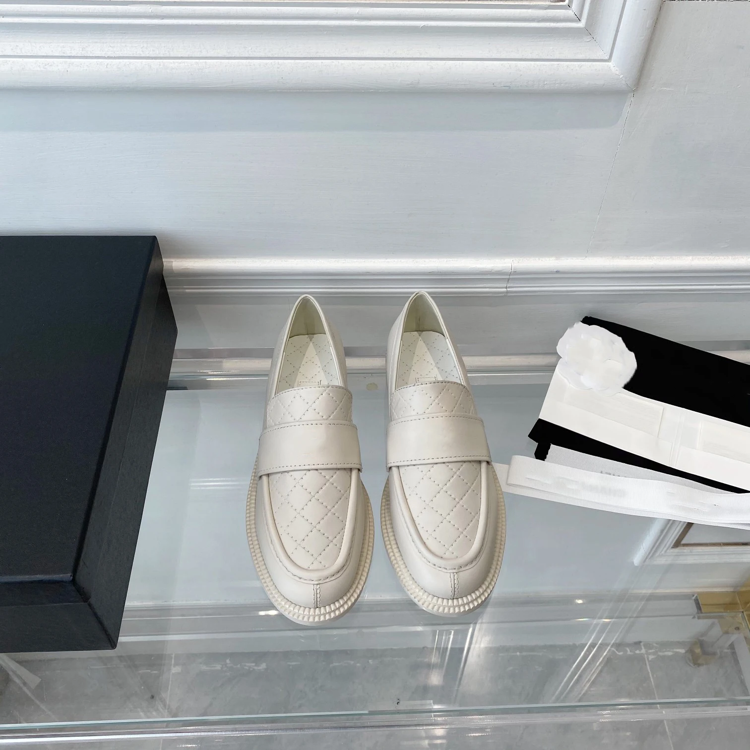 

Женские туфли ручной работы, из коровьей кожи, с круглым носком