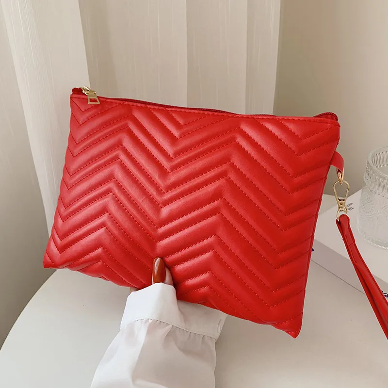 

Women Leather Bag Lingge Embroidered Envelope Trend Pure Color Fashion Popular Clutch Bags Luxury Designer Purse Evening Bag