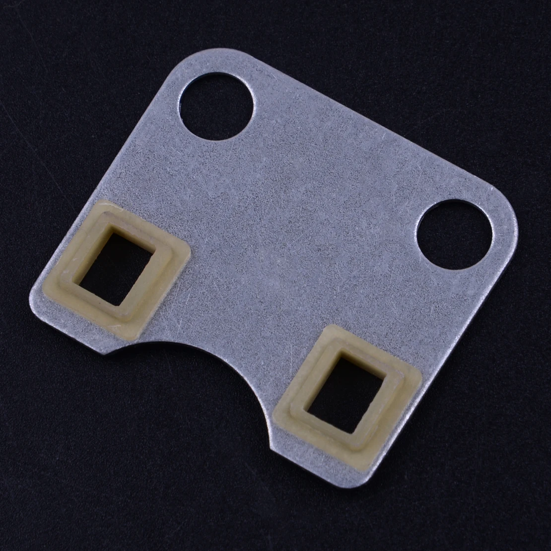 

Valve Push Rod Guide Plate Fit For Honda GX160 GX200 Chinese 168F 5.5HP 6.5HP Engine Motor 14791-ZE1-010