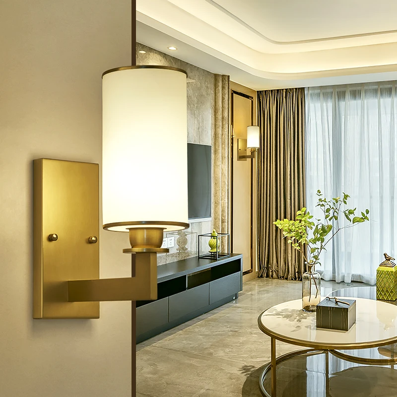 

Современная медная стеклянная настенная лампа, дизайнерский прикроватный светильник для гостиной, спальни, гостиницы, коридора, лестницы, ...