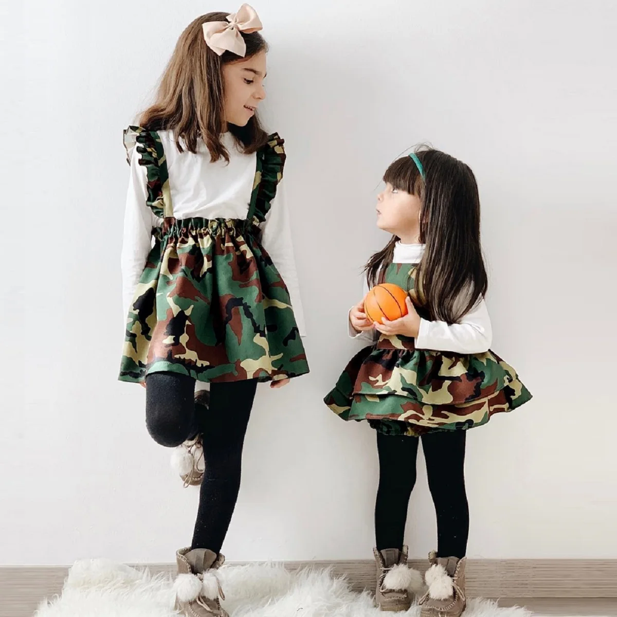 Одинаковые комплекты топы с длинными рукавами для маленьких девочек футболка