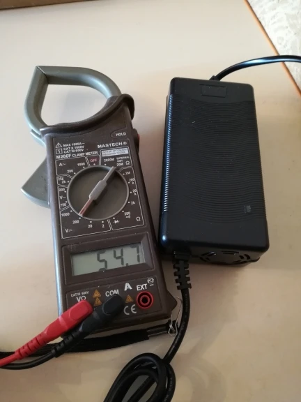 54,6 V 3A зарядное устройство для 13S 48V литий-ионная батарея электрический велосипед литиевая батарея зарядное устройство Высокое качество Сильный отвод тепла