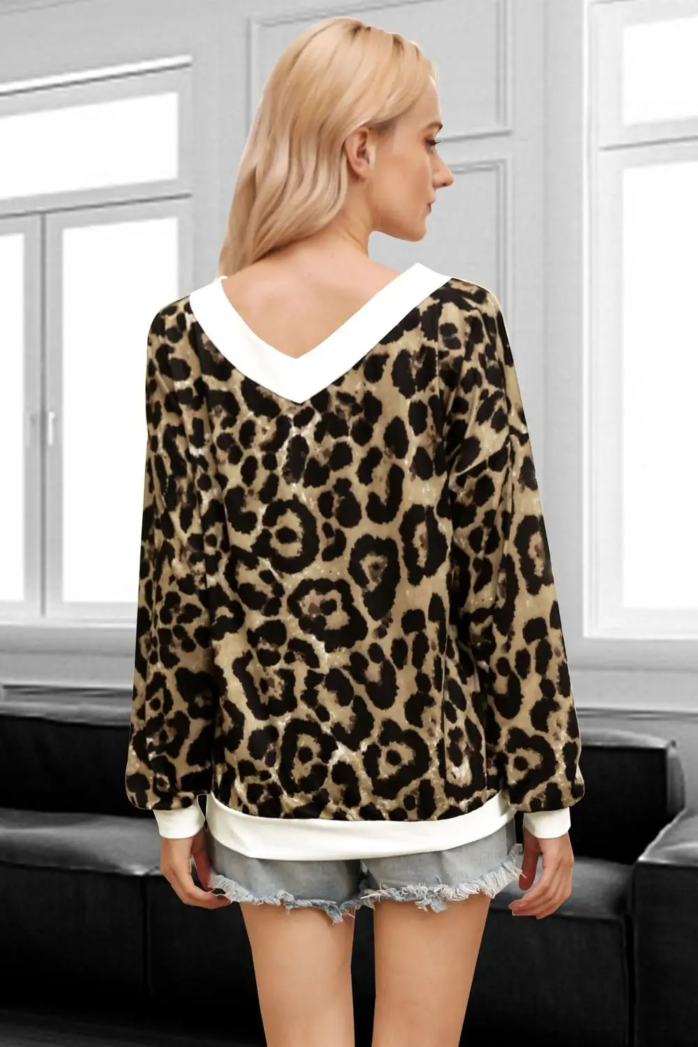 

Hot Sale 2020 Hoodies Autumn New Ladies Leopard Print V-Neck Top Fasion Sweatshirt