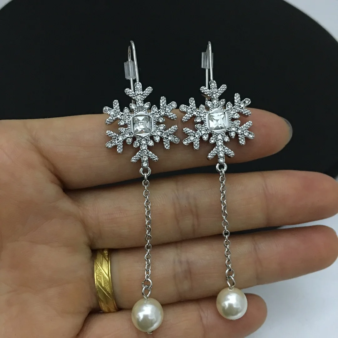 

Long pearl tassel fashion snowflake shaped earrings