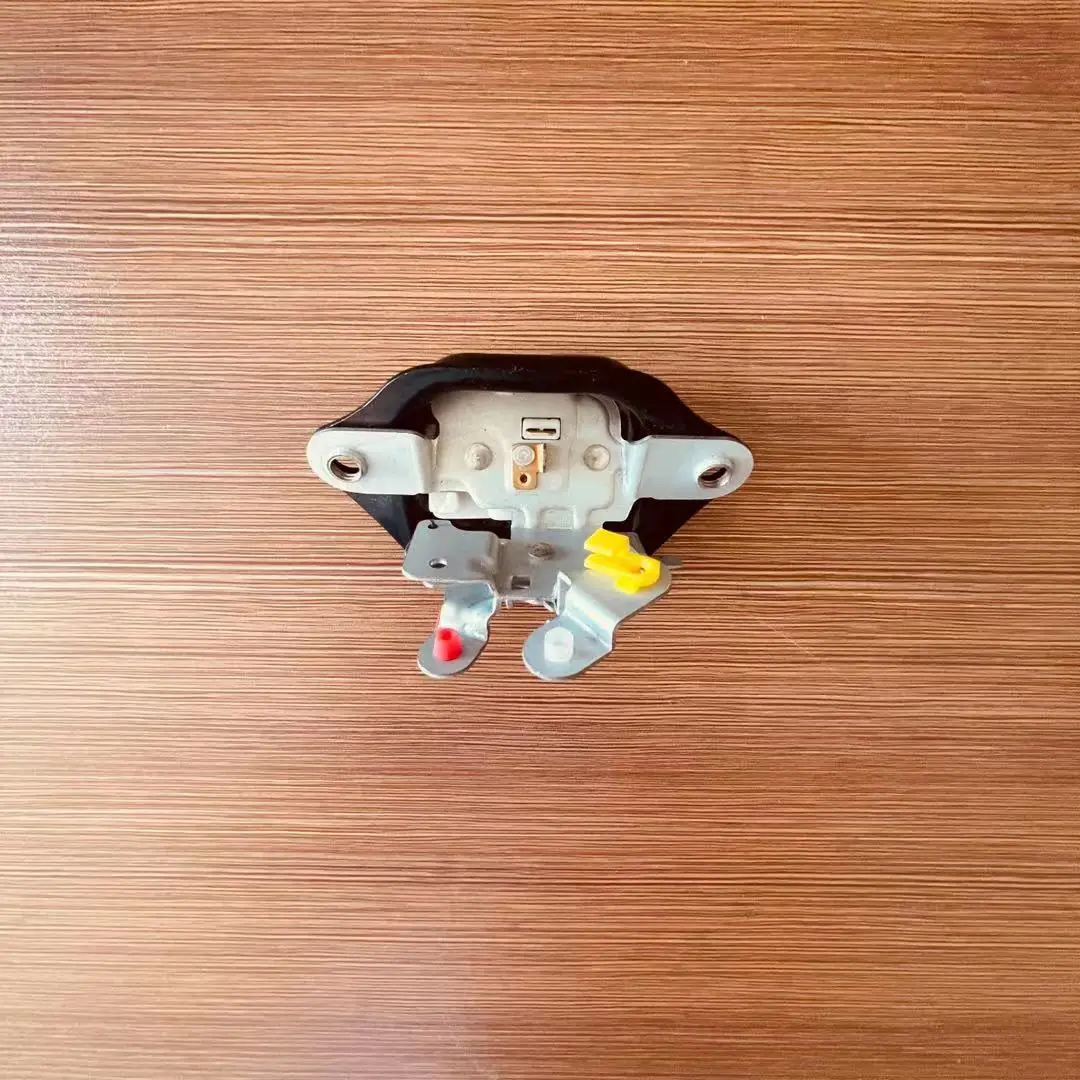 Замок задней двери защелка крышки багажника замок для 1999 2005 Nissan AD курорта Y10 Sunny