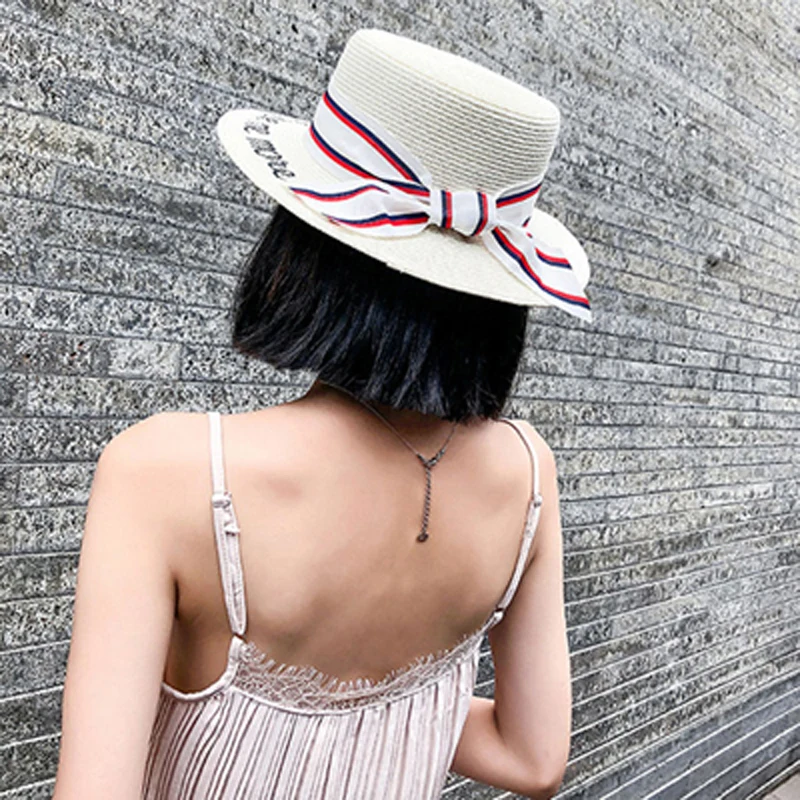 

Fashion Flat Top Straw Hat Summer Embroidery letters Women Trip Caps Leisure Beach Sun Hats Elegant Bow Vacation Beach Hat