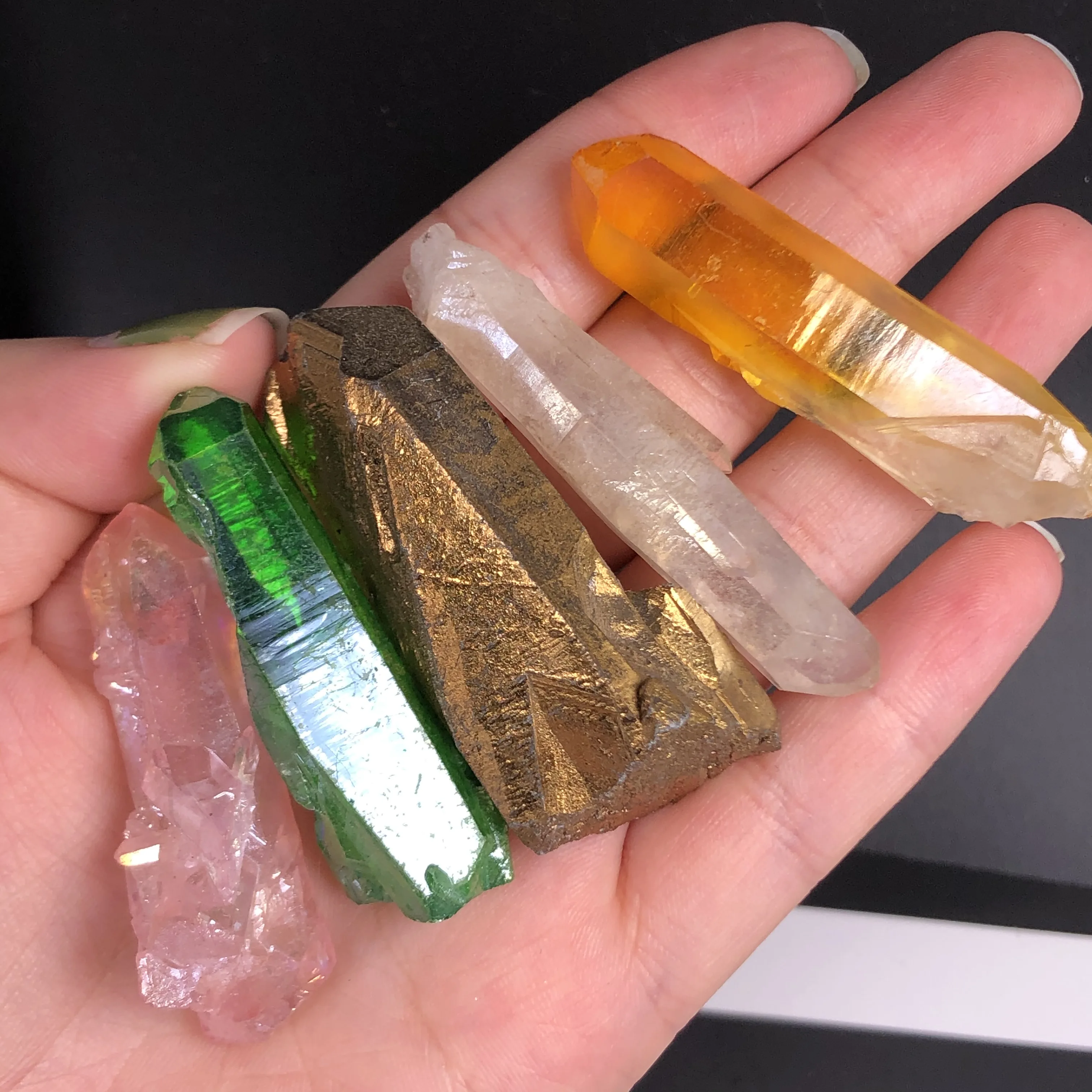 Красота Aura Crystal Point Angel Titanium Quartz amazing Rainbow образцы минералов | Дом и сад