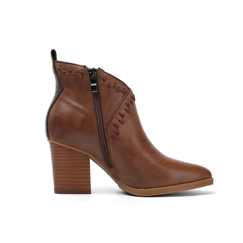 

2020 New Winter Genuine Leather Party Sexy Woman Shoes Ankle Boots Heel 7cm Pointed Toe High Heel Europe and America Riding Boot