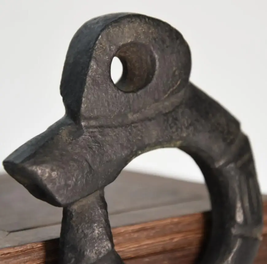 Хуншанская культура архаизированная черная железная метеорит Нефритовая свинья