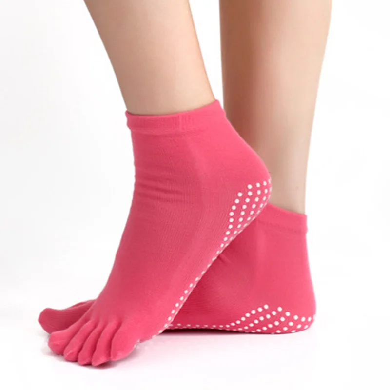 Для женщин пять Материал: х/б. носки с пальцами Нескользящие массажные резиновым