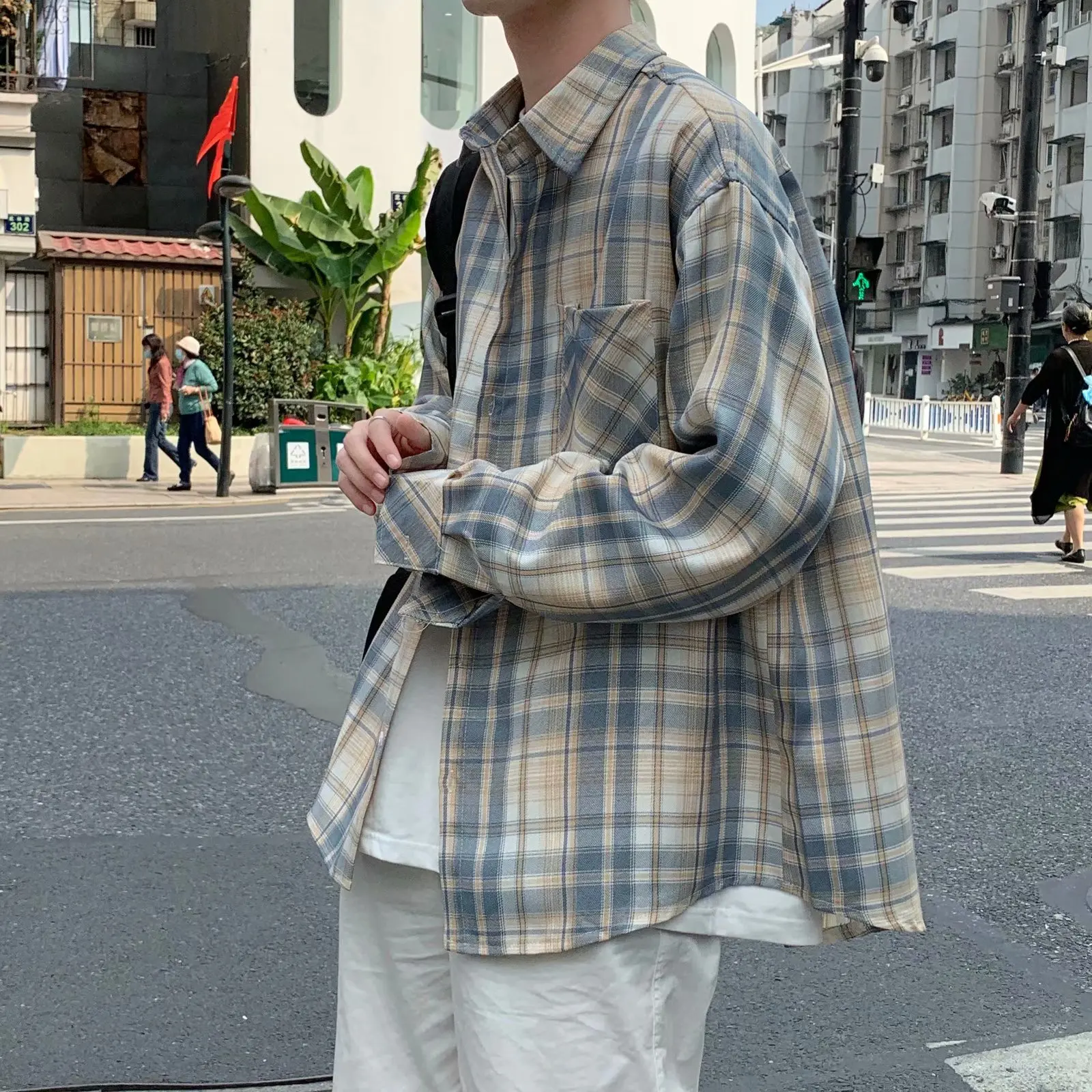 

Youth Hong Kong style literary plaid shirt male long-sleeved spring casual Korean retro chic handsome shirt jacket