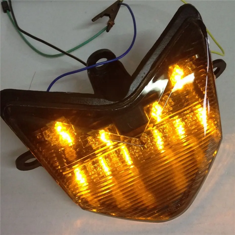 

Clear LED Tail Brake Turn Signal Light Fit For Kawasaki Ninja ZX10 ZX-10R 2004-2005