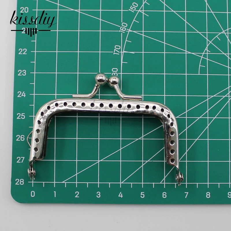 20 pcs/lot 6.5/8.5/10.5/12.5/15/18CM Glossy Silver basic square Metal Purse Frame Kiss Clasp Lock DIY Bag Accessories 6 size | Багаж и