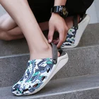 Мужские летние сандалии с дырками, повседневные пляжные шлепанцы, светильник кие модные легкие, для прогулок