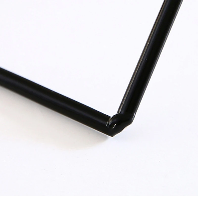 Подвесной стеллаж для умывальника железные черные полки прочная присоска