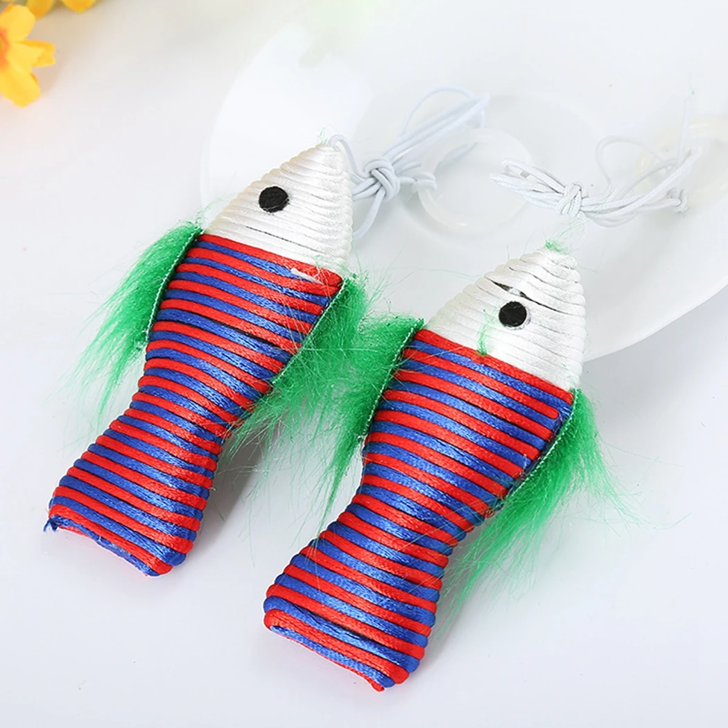 Забавная игрушка для кошек забавное интерактивное подвесное кольцо в форме рыбы