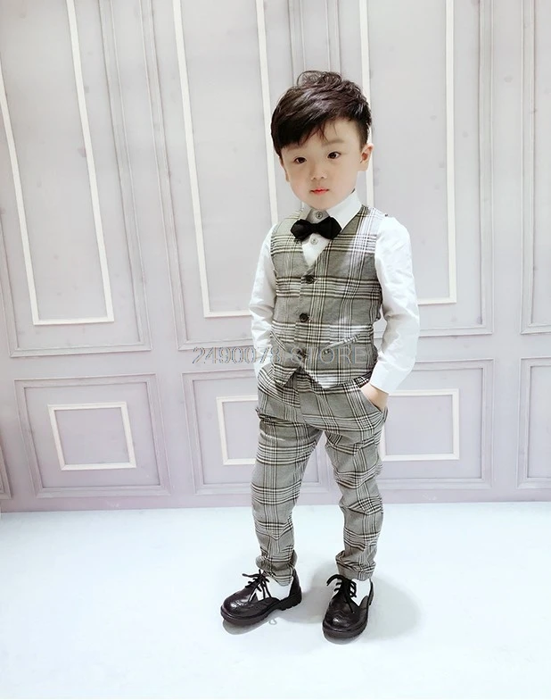 Новый торжественный костюм в клетку с цветочным принтом для мальчиков из 3