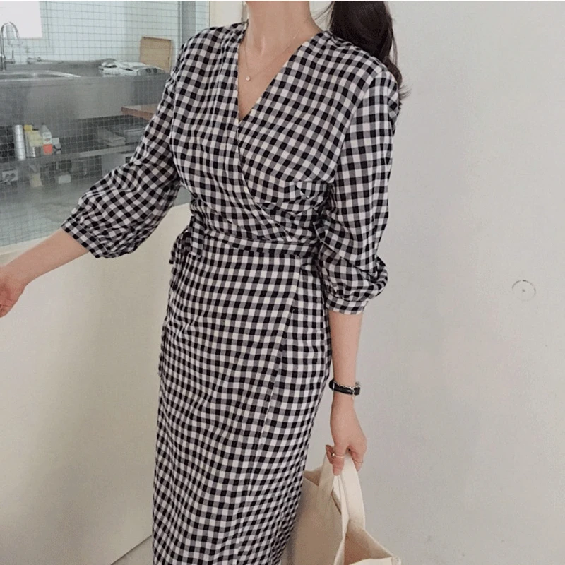 

Spring Autumn Women Plaid Dress Lace Up Bow Wrap V-Neck Three Quarter Sleeve High Waist Casual One Piece Dresses 2021 New