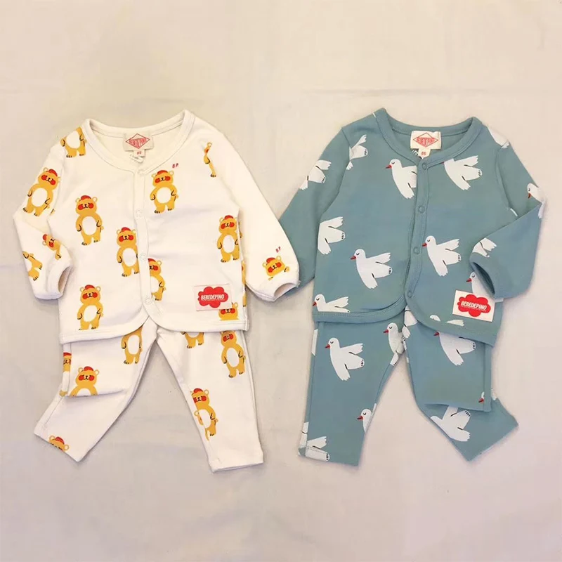 Корейские Детские пижамные комплекты Bebe De Pi* комплекты зимней одежды для сна с милым медведем для малышей комплекты одежды наивысшего качества для малышей брендовая одежда