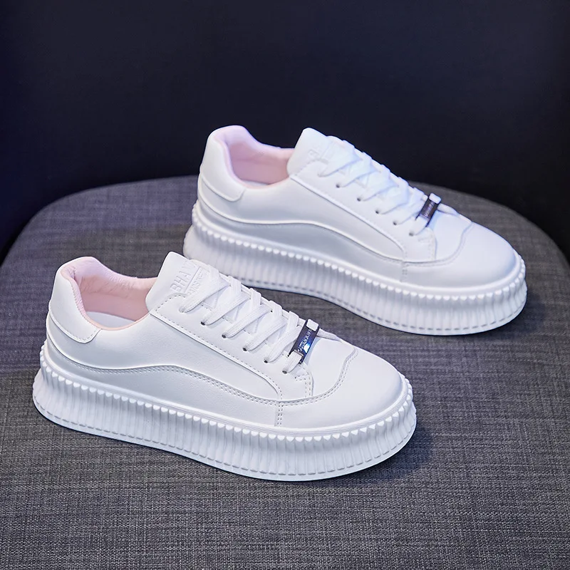 

White Shoes Women 2021 Spring Running Shoes Woman Vulcanize Shoes Slip on Trainers Women Fashion Platform Sneakers Women Flats