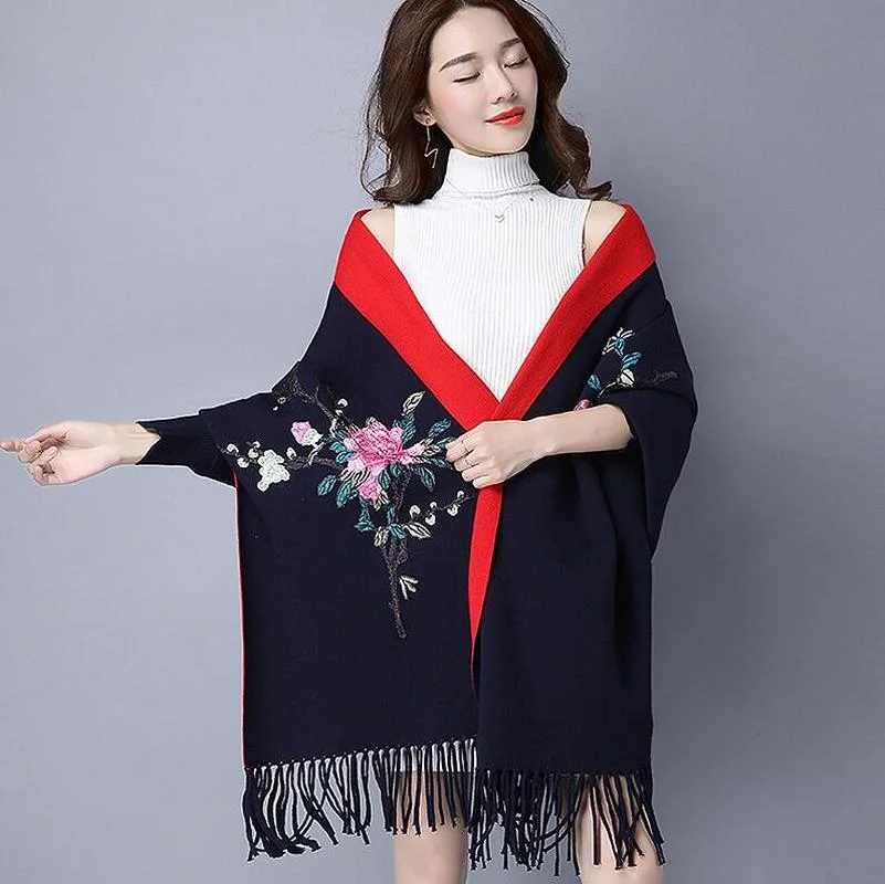 Женский вязаный свитер с рукавами летучая мышь |